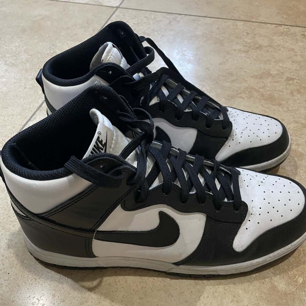 Nike dunk high retro "Panda"